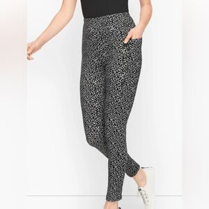 Talbots Black and White Leopard Print Leggings Petite Large
